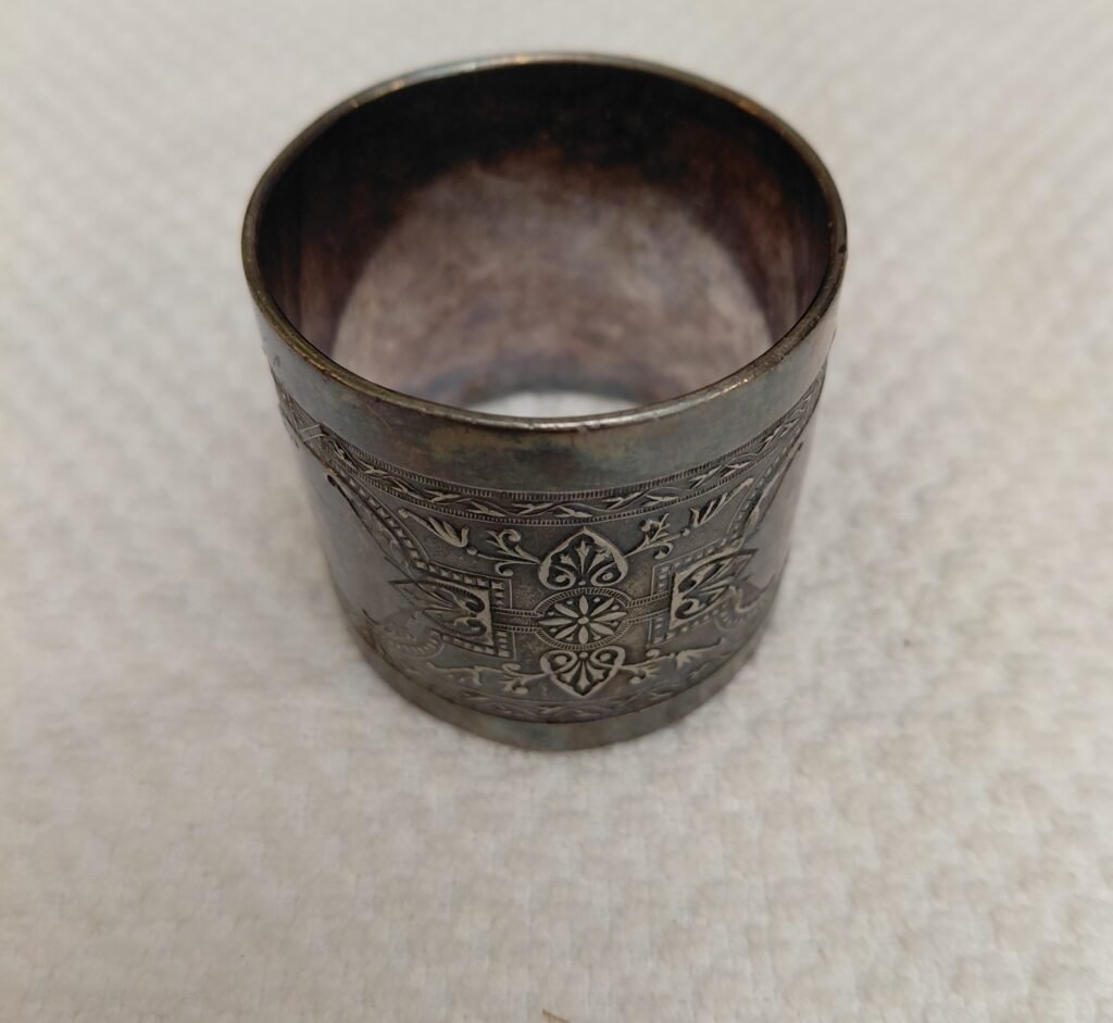 Vintage Napkin Holder no markings