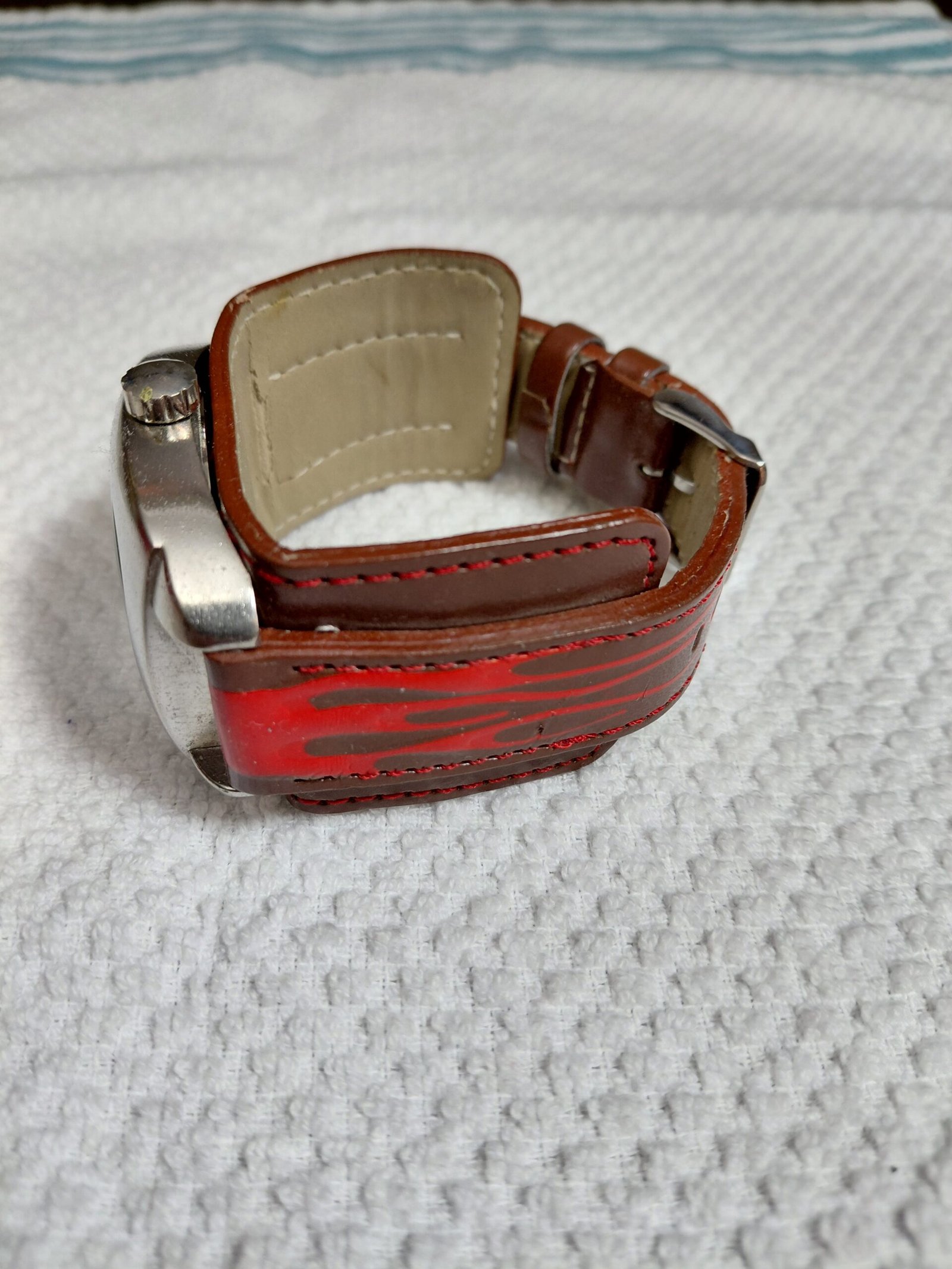 Skull Watch - Image 2