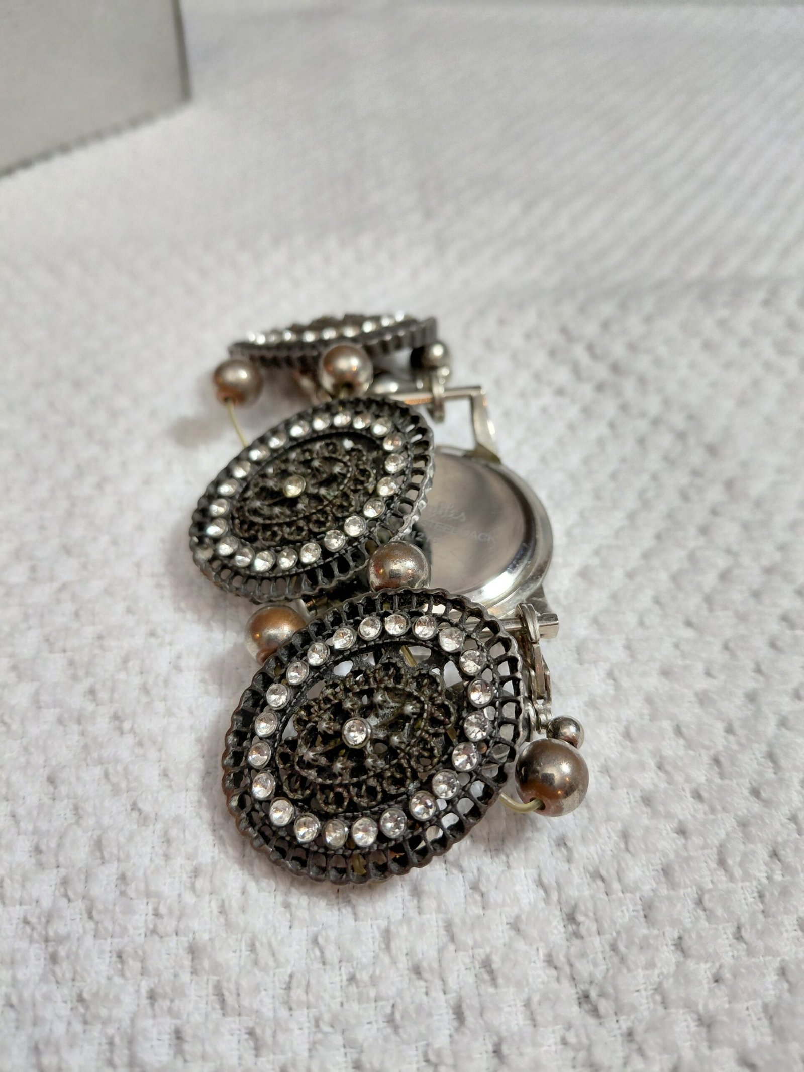 Bumbles Vintage Style Silver Tone Ornate Cuff Bracelet Watch – Bling Bezel - Image 2