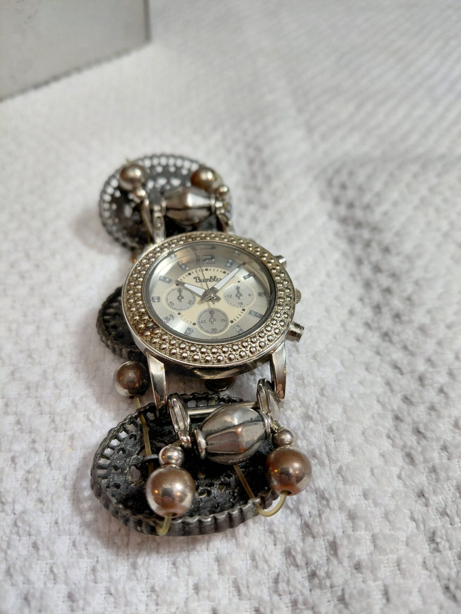 Bumbles Vintage Style Silver Tone Ornate Cuff Bracelet Watch – Bling Bezel - Image 3