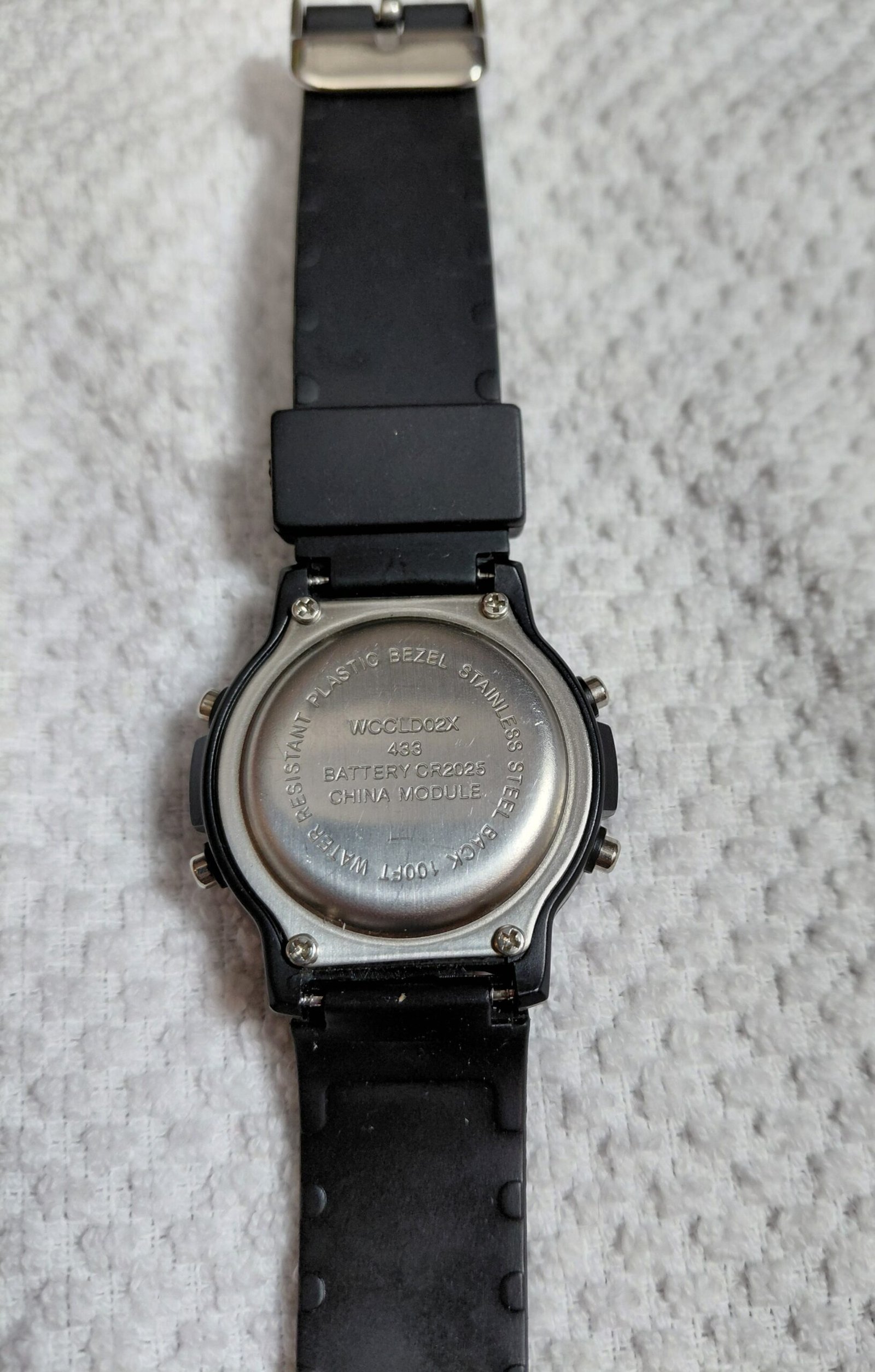 Classic Digital Sports Watch with Purple Accent Bezel - Image 3