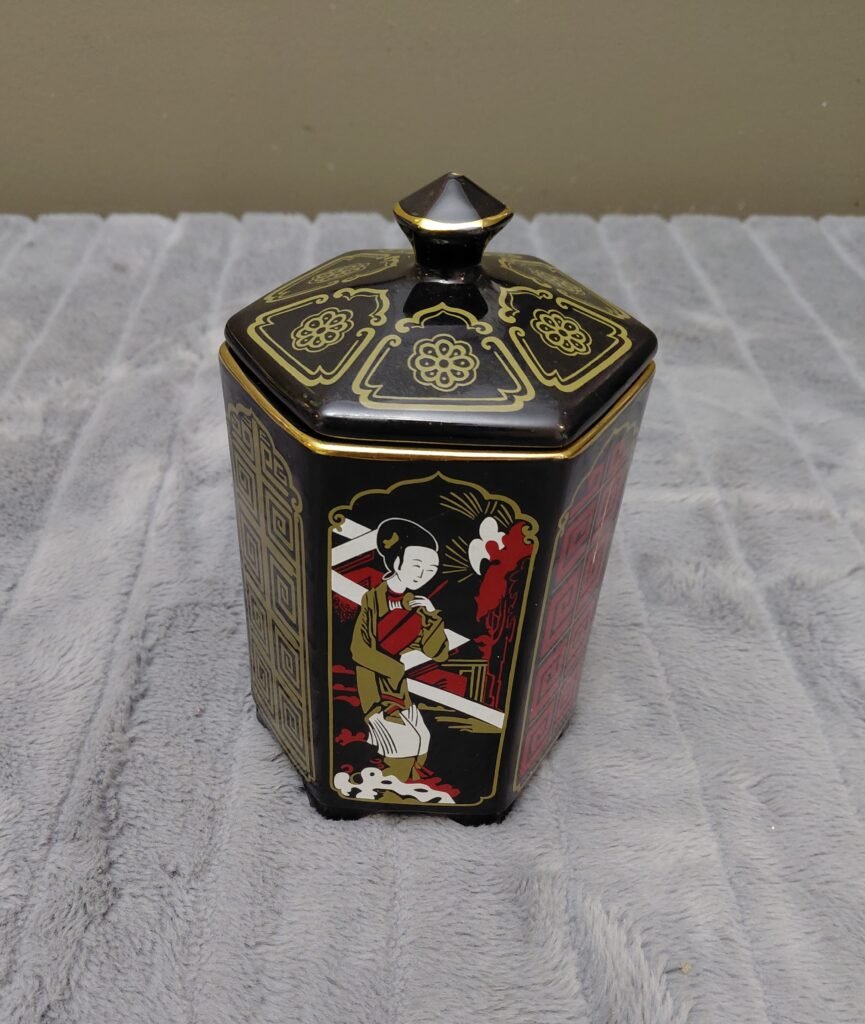Vintage Burgess & Leigh Hexagonal Ceramic Tea Caddy - Chinoiserie Geisha Design
