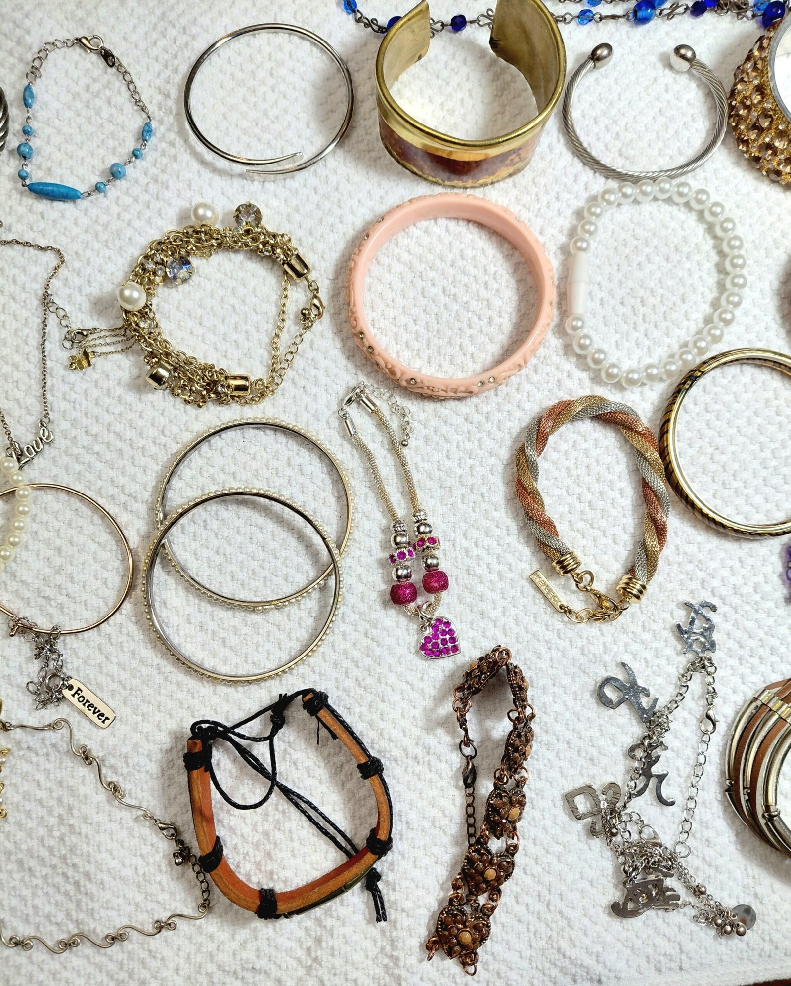 Lot of Bracelets - Image 3