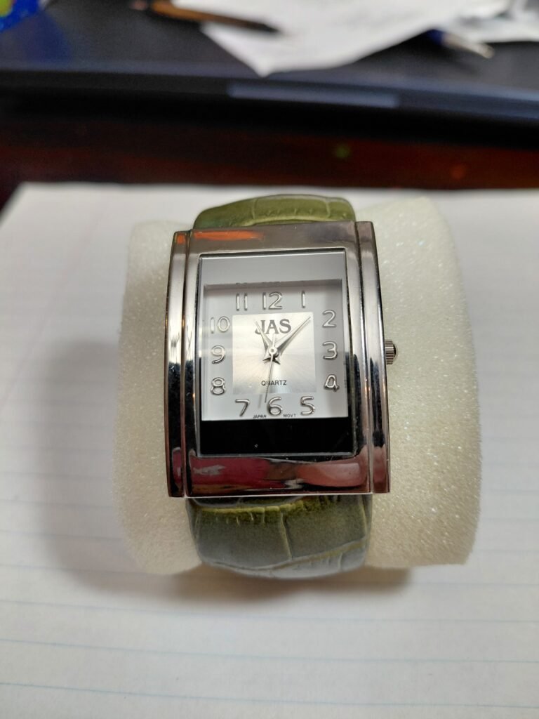 JAS Women’s Rectangular Fashion Watch – Faux Green Leather Alligator Skin Strap