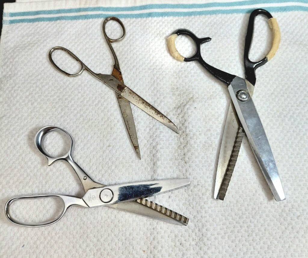 Vintage Sewing Scissors & Pinking Shears Set - Lot of 3