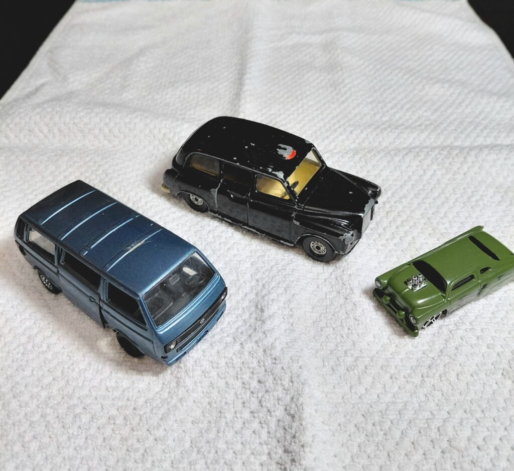 Vintage Die-Cast Toy Car Lot - Matchbox, Corgi, & More